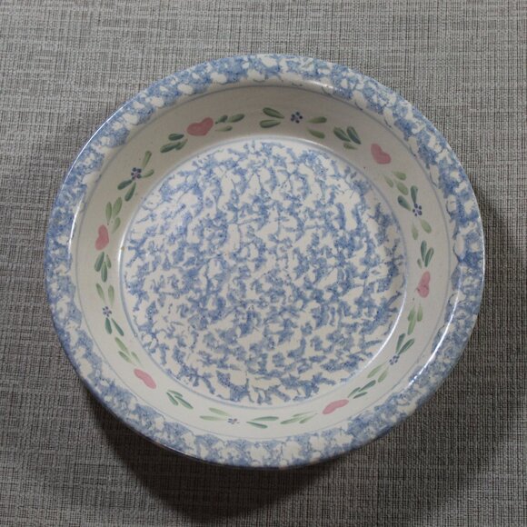 Vintage Pottery Pie Plate, Sponge Paint Stencil Design - Picture 1 of 2